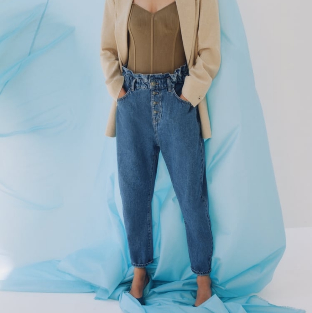 Zara baggy fit jeans (1 day sale!)